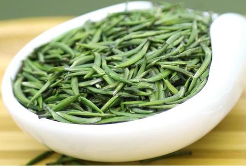 雀舌茶產(chǎn)于哪里 雀舌茶的特點(diǎn) 雀舌茶產(chǎn)于哪里 雀舌茶的特點(diǎn)