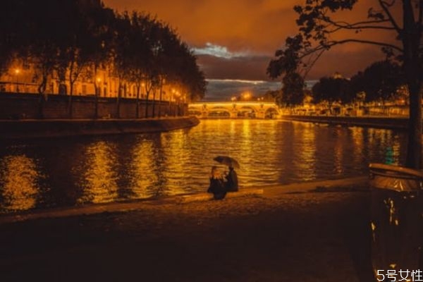 冷戰(zhàn)后如何讓老公主動 跟男人冷戰(zhàn)怎么辦 冷戰(zhàn)后如何讓老公主動 跟男人冷戰(zhàn)怎么辦