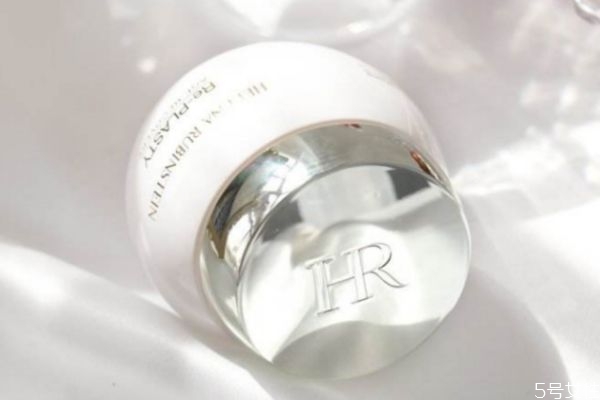 郝蓮娜黑繃帶和白繃帶有什么區(qū)別 白繃帶和黑繃帶的區(qū)別 郝蓮娜黑繃帶和白繃帶有什么區(qū)別 白繃帶和黑繃帶的區(qū)別