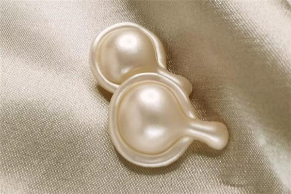 雅頓啵啵膠怎么用 雅頓啵啵膠白天用還是晚上用 雅頓啵啵膠怎么用 雅頓啵啵膠白天用還是晚上用