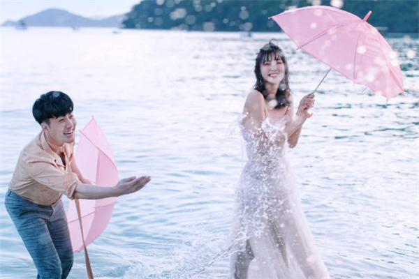 男朋友撩妹該不該原諒 男朋友撩妹是什么心理 男朋友撩妹該不該原諒 男朋友撩妹是什么心理