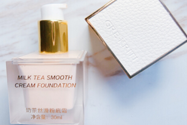 格麗緹奶茶粉底霜安全嗎 格麗緹奶茶粉底霜的優(yōu)點(diǎn) 格麗緹奶茶粉底霜安全嗎 格麗緹奶茶粉底霜的優(yōu)點(diǎn)