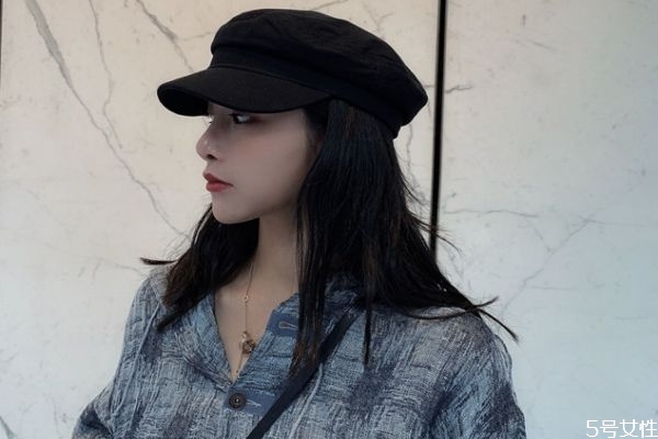平頂帽適合什么發(fā)型 平頂帽怎么搭配好看 平頂帽適合什么發(fā)型 平頂帽怎么搭配好看