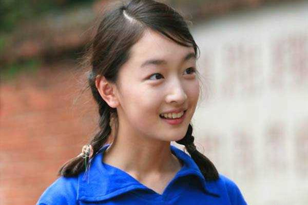 為什么壓雙眼皮看起來(lái)有緊繃感 術(shù)后眼睛要做哪些運(yùn)動(dòng) 為什么壓雙眼皮看起來(lái)有緊繃感 術(shù)后眼睛要做哪些運(yùn)動(dòng)