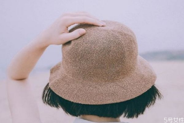 什么材質(zhì)的遮陽帽好 遮陽帽選購技巧 什么材質(zhì)的遮陽帽好 遮陽帽選購技巧