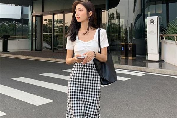 胖人能穿格子衣服嗎 胖人適合穿格子裙嗎 胖人能穿格子衣服嗎 胖人適合穿格子裙嗎