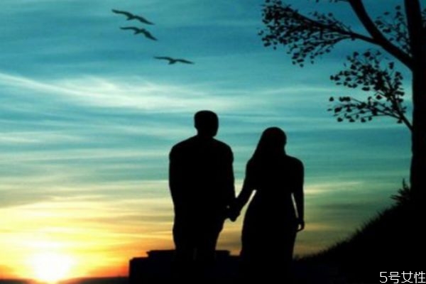 男人玩你最明顯的表現(xiàn) 一個(gè)男人吊著你的表現(xiàn) 男人玩你最明顯的表現(xiàn) 一個(gè)男人吊著你的表現(xiàn)