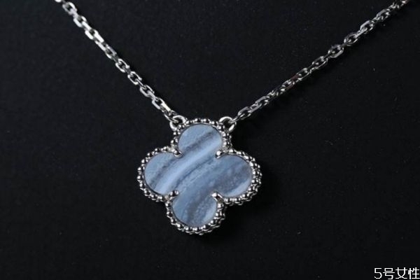 一萬多買寶格麗還是梵克雅寶 寶格麗和梵克雅寶檔次 一萬多買寶格麗還是梵克雅寶 寶格麗和梵克雅寶檔次