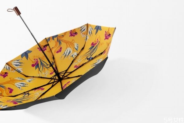 什么牌子太陽傘最防曬 太陽傘什么顏色最防曬 什么牌子太陽傘最防曬 太陽傘什么顏色最防曬