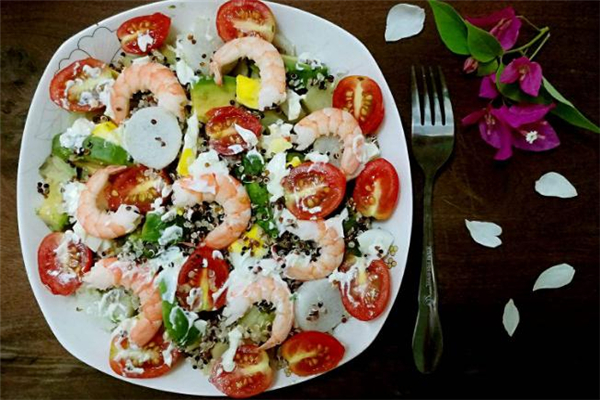 蝦仁沙拉的熱量 蝦仁沙拉適合減肥吃嗎 蝦仁沙拉的熱量 蝦仁沙拉適合減肥吃嗎