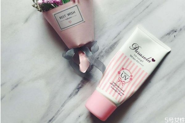 油性皮膚怎么防曬 油性皮膚護(hù)膚的誤區(qū) 油性皮膚怎么防曬 油性皮膚護(hù)膚的誤區(qū)