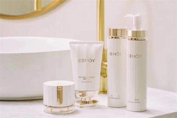 cemoy水乳怎么樣 cemoy水乳好用嗎 cemoy水乳怎么樣 cemoy水乳好用嗎