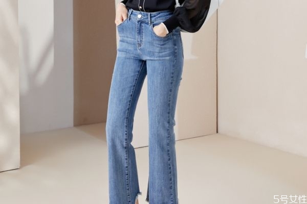 牛仔褲走路時褲襠響怎么解決 牛仔褲選褲技巧 牛仔褲走路時褲襠響怎么解決 牛仔褲選褲技巧