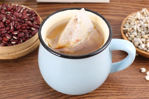 紅豆薏米茶可以當(dāng)水喝嗎 紅豆薏米茶可以長期喝嗎 紅豆薏米茶可以當(dāng)水喝嗎 紅豆薏米茶可以長期喝嗎