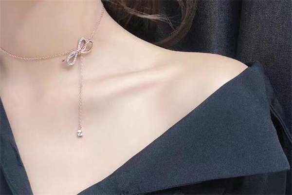 施華洛世奇蝴蝶結(jié)項(xiàng)鏈怎么調(diào)節(jié) 施華洛世奇蝴蝶結(jié)項(xiàng)鏈真假 施華洛世奇蝴蝶結(jié)項(xiàng)鏈怎么調(diào)節(jié) 施華洛世奇蝴蝶結(jié)項(xiàng)鏈真假