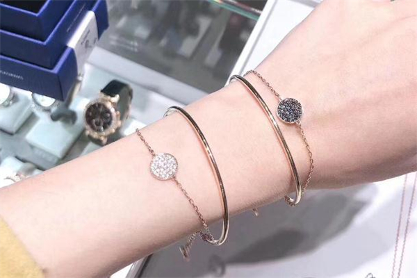 施華洛世奇可以以舊換新嗎 施華洛世奇維修免費(fèi)嗎 施華洛世奇可以以舊換新嗎 施華洛世奇維修免費(fèi)嗎