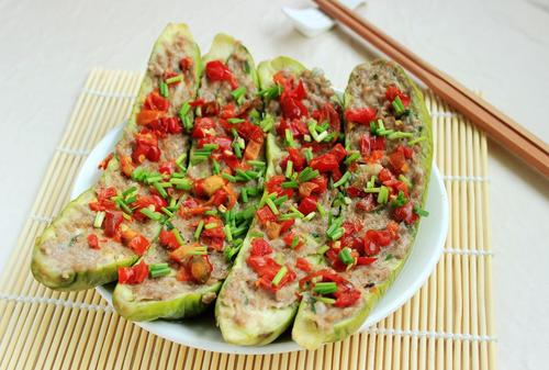 蒸茄子怎么做 蒸茄子的做法 蒸茄子怎么做 蒸茄子的做法