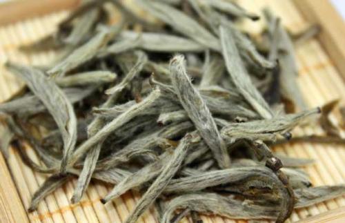 白毫銀針產于哪里 白毫銀針好聞嗎 白毫銀針產于哪里 白毫銀針好聞嗎