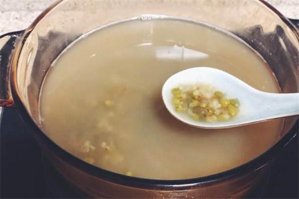 綠豆湯能去濕氣嗎 綠豆湯能長(zhǎng)期喝嗎 綠豆湯能去濕氣嗎 綠豆湯能長(zhǎng)期喝嗎