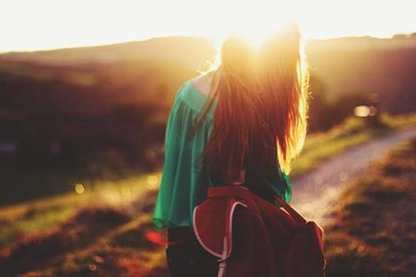 異地夫妻感情變淡的表現(xiàn) 異地夫妻感情變淡了怎么辦 異地夫妻感情變淡的表現(xiàn) 異地夫妻感情變淡了怎么辦