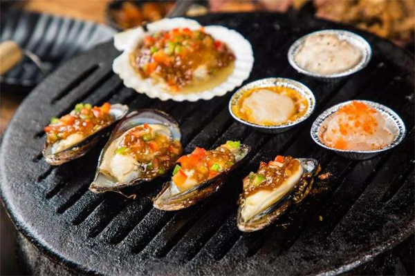 青口貝整個(gè)都可以吃嗎 青口貝里面黑的東西可以吃嗎 青口貝整個(gè)都可以吃嗎 青口貝里面黑的東西可以吃嗎