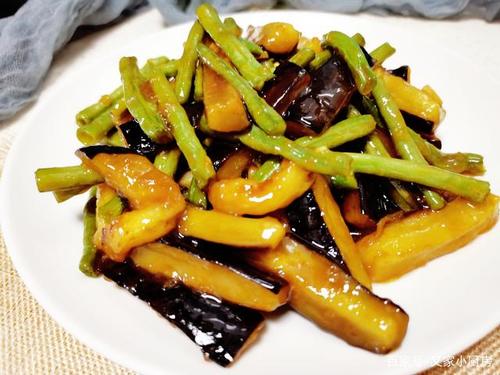 豆角燒茄子怎么做 豆角燒茄子的做法 豆角燒茄子怎么做 豆角燒茄子的做法