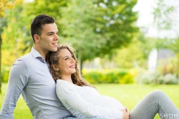 讓愛的人寒心了怎么挽回 如何挽回一個(gè)對(duì)你死心的人 讓愛的人寒心了怎么挽回 如何挽回一個(gè)對(duì)你死心的人