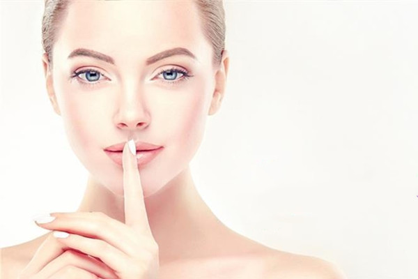 面部提升除皺和傳統(tǒng)面部除皺的區(qū)別 面部提升除皺的優(yōu)點 面部提升除皺和傳統(tǒng)面部除皺的區(qū)別 面部提升除皺的優(yōu)點