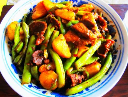 豆角燉土豆怎么做 豆角燉土豆的做法 豆角燉土豆怎么做 豆角燉土豆的做法