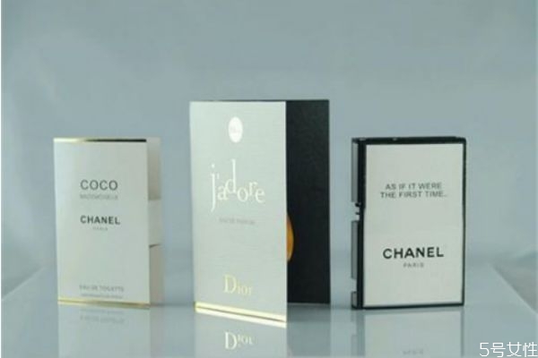 香水小樣沒有噴頭怎么辦 5ml香水小樣能用多久 香水小樣沒有噴頭怎么辦 5ml香水小樣能用多久