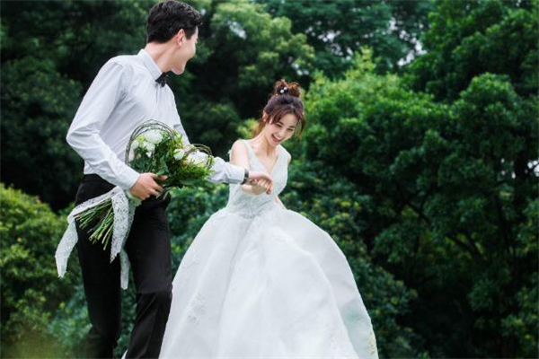 感覺不到男朋友的在乎怎么辦 感覺不到男朋友的在乎要分手嗎 感覺不到男朋友的在乎怎么辦 感覺不到男朋友的在乎要分手嗎