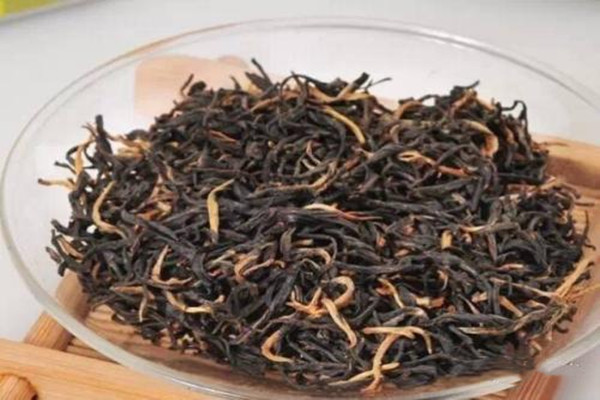 越紅工夫產(chǎn)于哪里 越紅工夫茶湯什么顏色 越紅工夫產(chǎn)于哪里 越紅工夫茶湯什么顏色