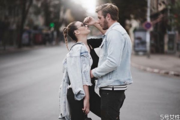 老婆鐵心離婚挽回不了了怎么辦 挽留鐵心離婚的女人方法 老婆鐵心離婚挽回不了了怎么辦 挽留鐵心離婚的女人方法