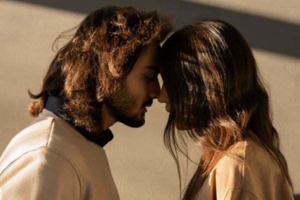 男人會懷念糾纏過他的女人嗎 這樣做會讓男人覺得很廉價