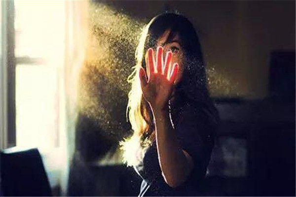 女人結(jié)婚后要獨立嗎 女人應(yīng)如何獨立自主 女人結(jié)婚后要獨立嗎 女人應(yīng)如何獨立自主