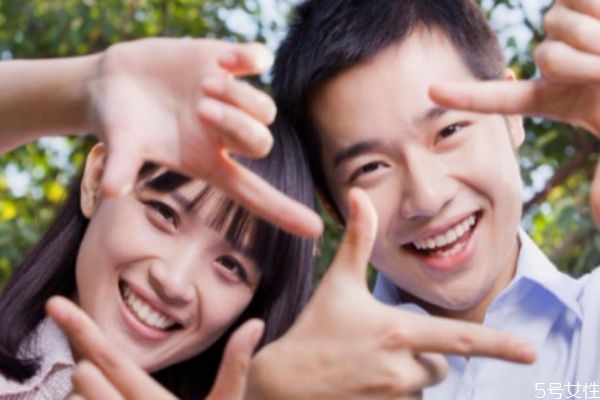 戀愛冷淡期怎么聊天 感情平淡期怎么度過 戀愛冷淡期怎么聊天 感情平淡期怎么度過