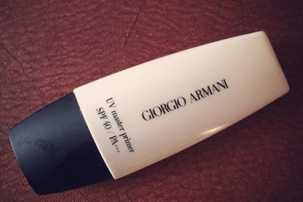 阿瑪尼晶柔光韻防曬乳質(zhì)地如何 阿瑪尼晶柔光韻防曬乳如何用 阿瑪尼晶柔光韻防曬乳質(zhì)地如何 阿瑪尼晶柔光韻防曬乳如何用