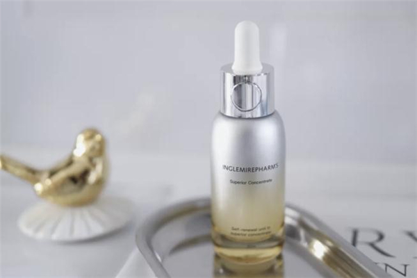 英樹鎏光瓶白天可以用嗎 英樹鎏光瓶早晚都要用嗎