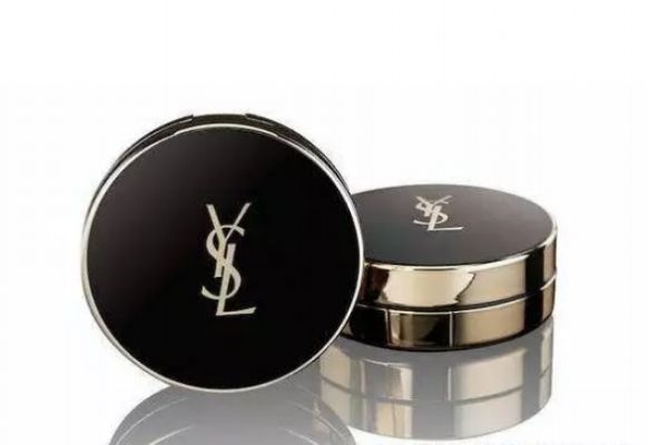 化妝應(yīng)該注意哪些細(xì)節(jié) 新手化妝要注意什么問(wèn)題