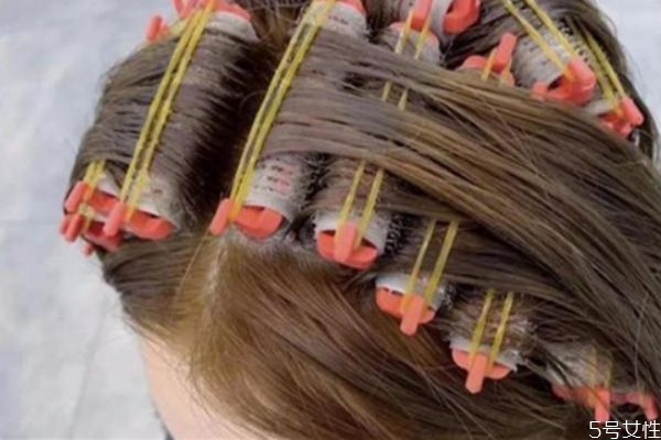 摩根燙藥水是不是快速燙 摩根燙和錫紙燙的區(qū)別 摩根燙藥水是不是快速燙 摩根燙和錫紙燙的區(qū)別