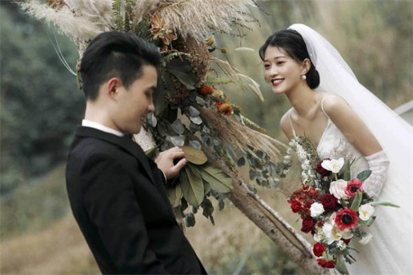 夫妻沒事不聯(lián)系正常嗎 老公不和我聯(lián)系是什么意思 夫妻沒事不聯(lián)系正常嗎 老公不和我聯(lián)系是什么意思