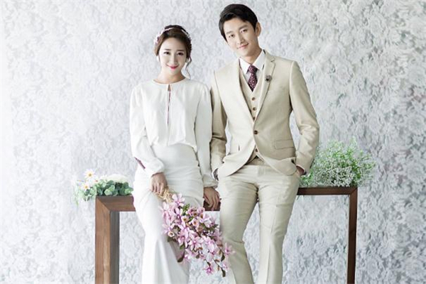 夫妻沒事不聯(lián)系正常嗎 老公不和我聯(lián)系是什么意思 夫妻沒事不聯(lián)系正常嗎 老公不和我聯(lián)系是什么意思