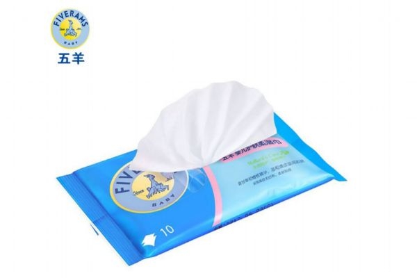 濕紙巾可以用來卸妝嗎 濕巾不可以用來卸妝 濕紙巾可以用來卸妝嗎 濕巾不可以用來卸妝