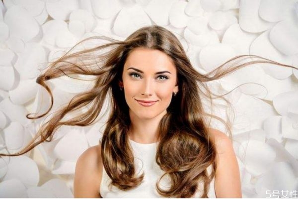 離子燙一年可以做幾次 一年做兩次離子燙行嗎 離子燙一年可以做幾次 一年做兩次離子燙行嗎