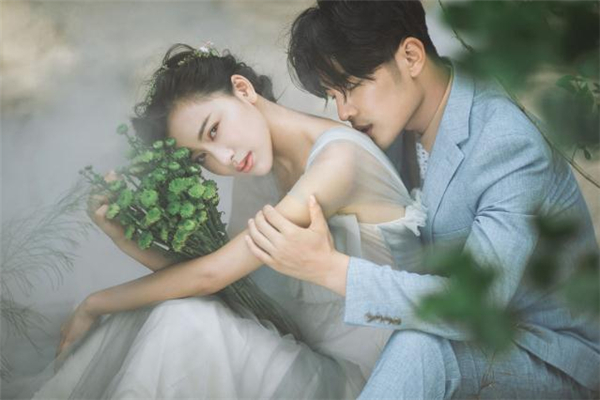 男朋友出軌可以要分手費嗎 男朋友出軌可以索要賠償嗎 男朋友出軌可以要分手費嗎 男朋友出軌可以索要賠償嗎