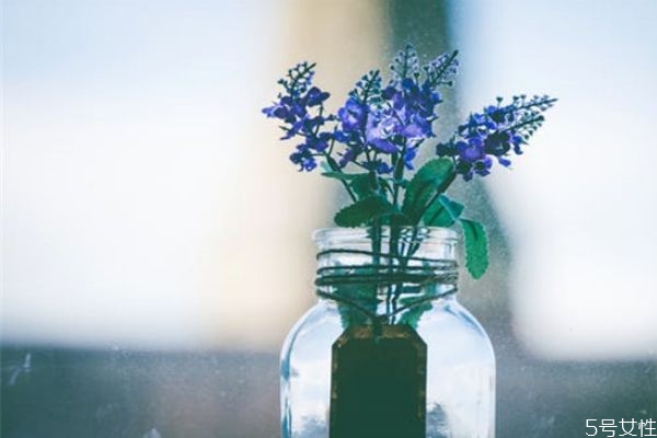 相親第二次女生主動買單 女生主動買單是什么意思 相親第二次女生主動買單 女生主動買單是什么意思