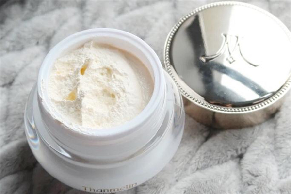 梵蜜琳貴婦膏白天用還是晚上用 梵蜜琳貴婦膏白天能用嗎 梵蜜琳貴婦膏白天用還是晚上用 梵蜜琳貴婦膏白天能用嗎