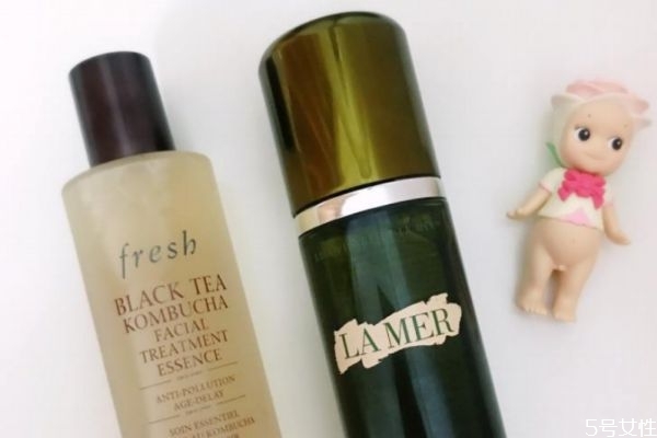 lamer精粹水跟爽膚水有什么區(qū)別 lamer精粹水使用重點(diǎn) lamer精粹水跟爽膚水有什么區(qū)別 lamer精粹水使用重點(diǎn)