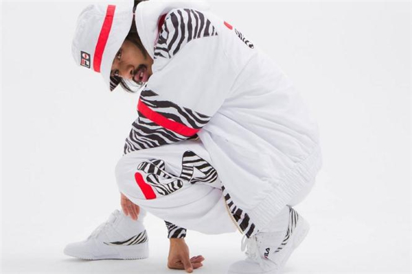 fila斐樂和阿迪達(dá)斯哪個高端 斐樂和耐克哪個更高檔 fila斐樂和阿迪達(dá)斯哪個高端 斐樂和耐克哪個更高檔