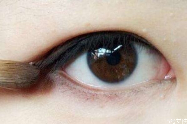 美瞳線紋后多久補(bǔ)色好 美瞳線什么時(shí)候可以補(bǔ)色 美瞳線紋后多久補(bǔ)色好 美瞳線什么時(shí)候可以補(bǔ)色